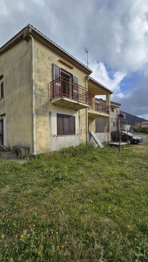 casa indipendente in vendita a Maratea in zona Massa