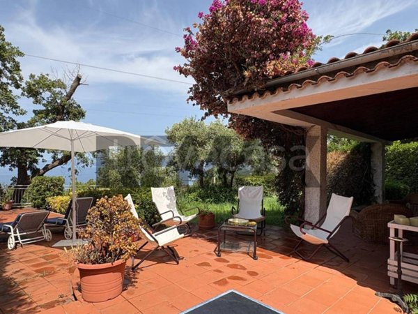 casa indipendente in vendita a Maratea in zona Castrocucco