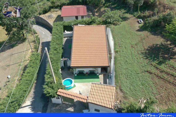 casa indipendente in vendita a Maratea in zona Brefaro