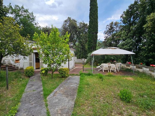 casa indipendente in vendita a Maratea in zona Marina