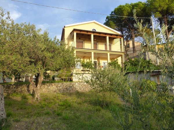 appartamento in vendita a Maratea in zona Marina
