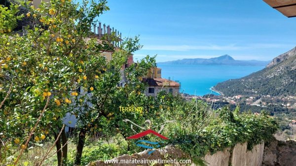 casa indipendente in vendita a Maratea in zona Marina