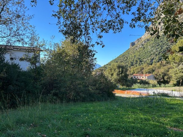 casa indipendente in vendita a Maratea in zona Fiumicello-Santavenere