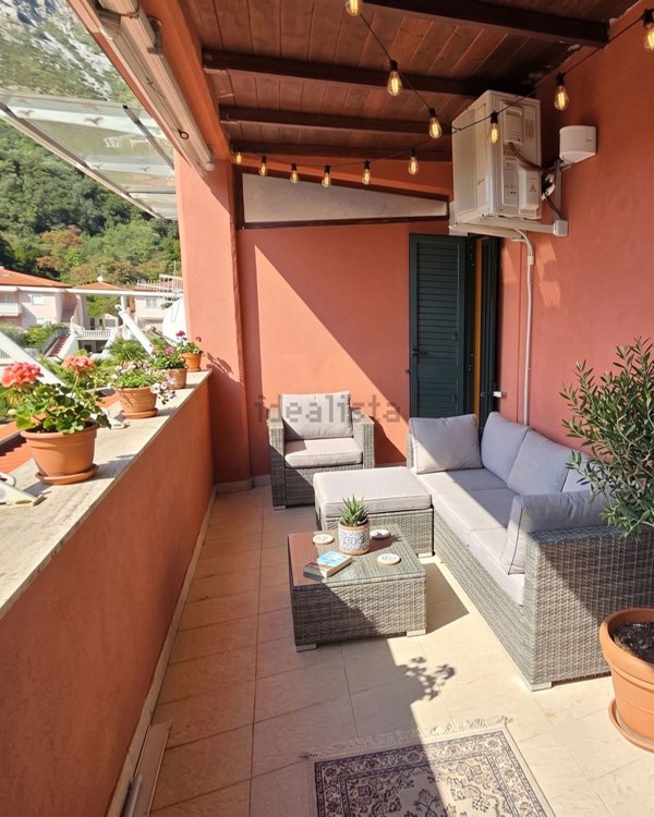appartamento in vendita a Maratea in zona Porto