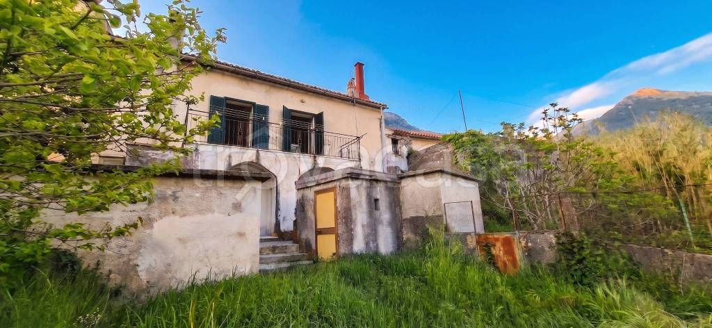casa indipendente in vendita a Maratea in zona Brefaro