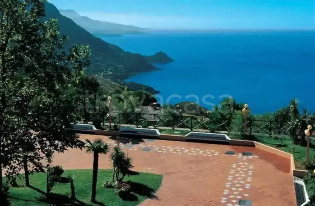 appartamento in vendita a Maratea in zona Santa Caterina