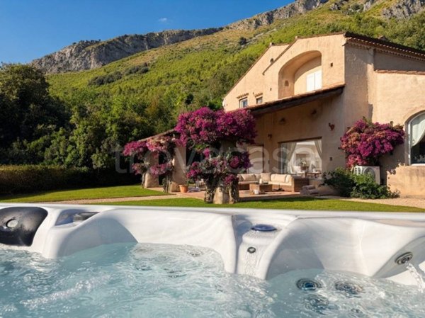 casa indipendente in vendita a Maratea in zona Brefaro