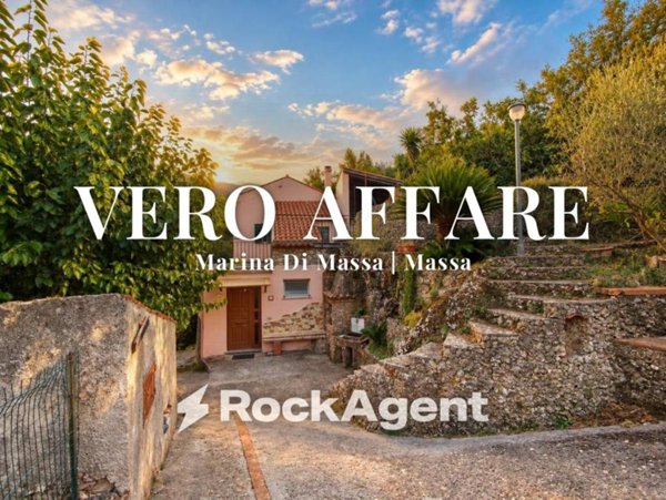 casa indipendente in vendita a Maratea in zona Massa