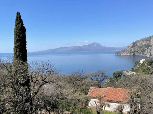 casa indipendente in vendita a Maratea in zona Acquafredda