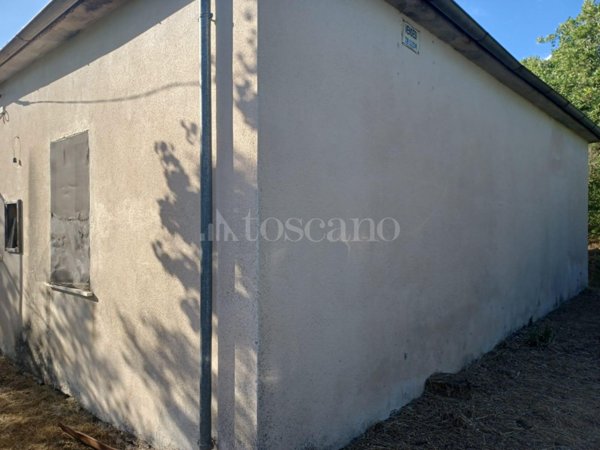casa indipendente in vendita a Marsico Nuovo