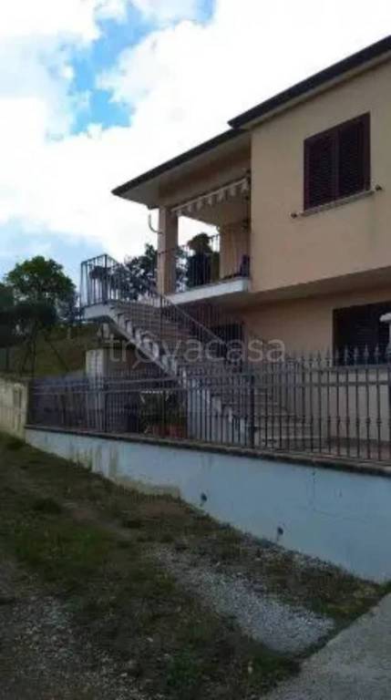 casa indipendente in vendita a Marsico Nuovo