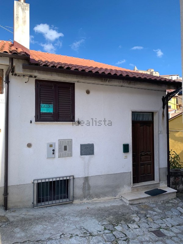 casa indipendente in vendita a Marsico Nuovo