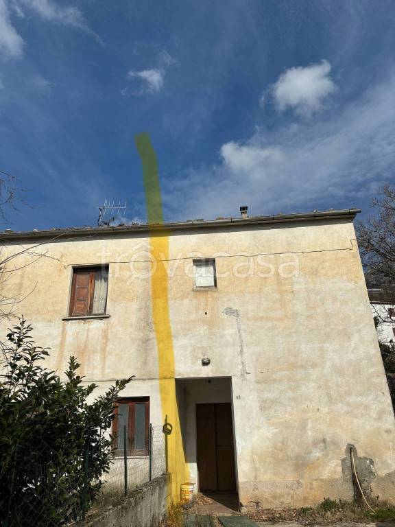 casale in vendita a Marsicovetere in zona Villa d'Agri