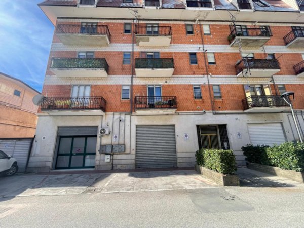 appartamento in vendita a Marsicovetere in zona Villa d'Agri