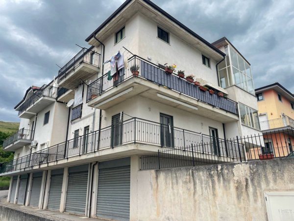 appartamento in vendita a Marsicovetere
