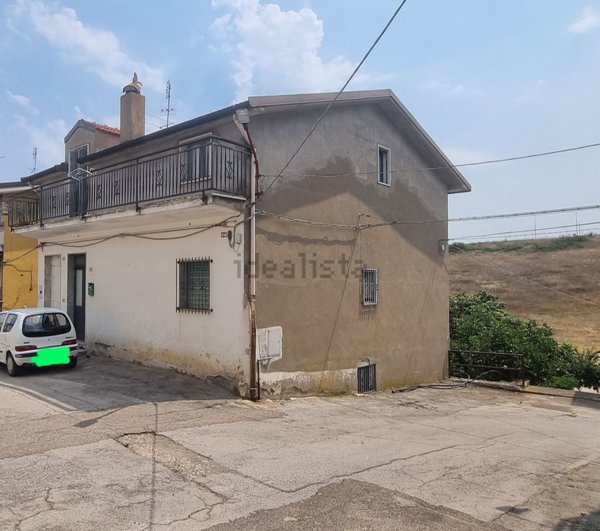 casa indipendente in vendita a Maschito