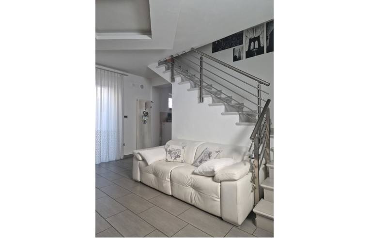 casa indipendente in vendita a Melfi