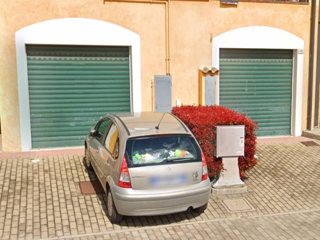 negozio in vendita a Melfi