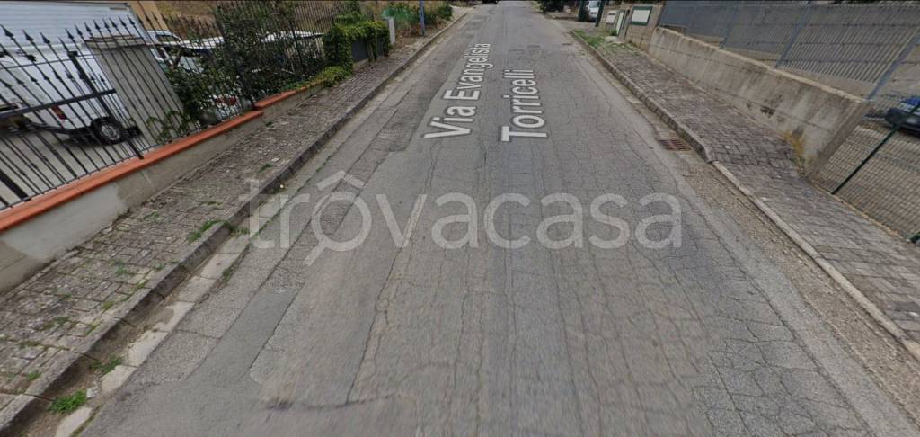 negozio in vendita a Melfi