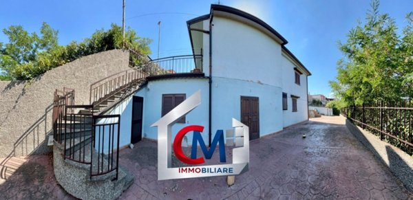 casa indipendente in vendita a Melfi