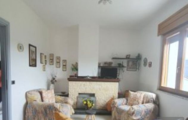 casa indipendente in vendita a Moliterno