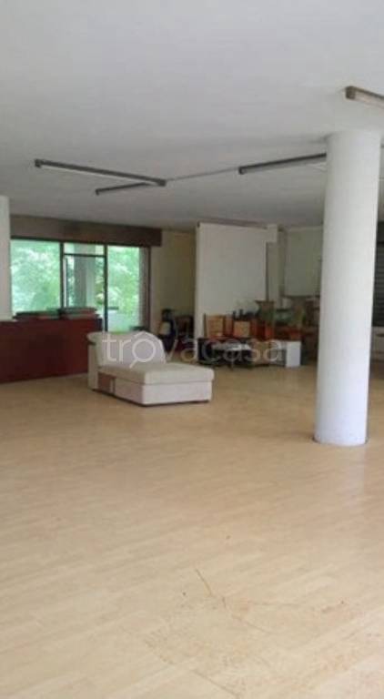 negozio in vendita a Muro Lucano