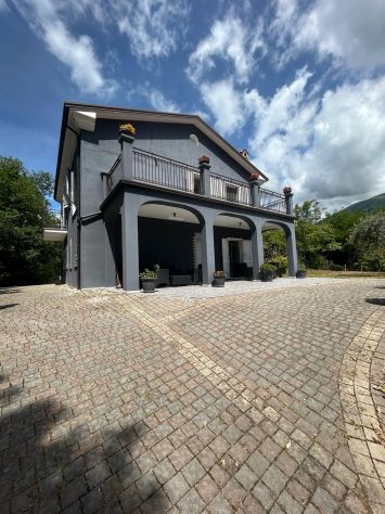 casa indipendente in vendita a Nemoli