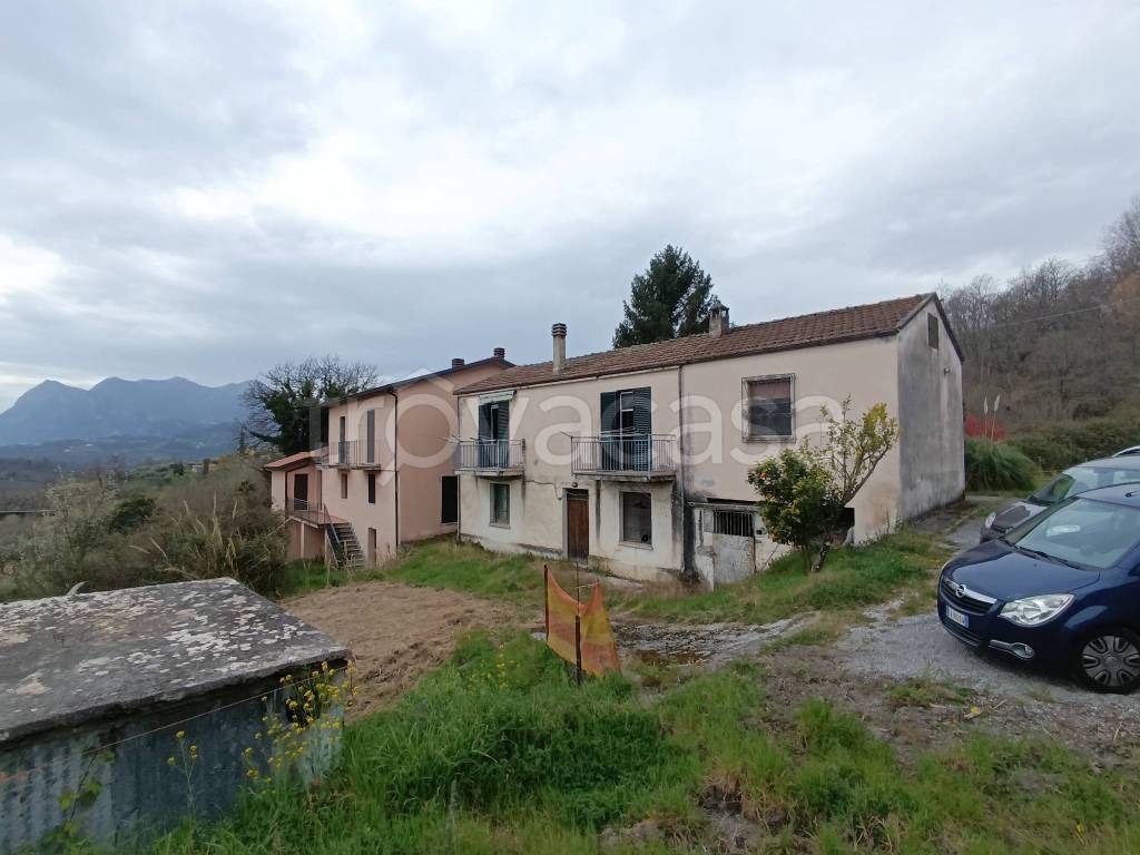 casa indipendente in vendita a Nemoli