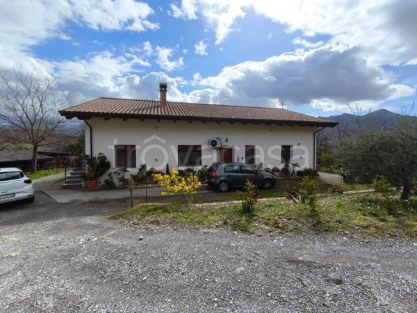 casa indipendente in vendita a Nemoli