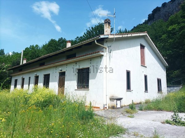 appartamento in vendita a Nemoli