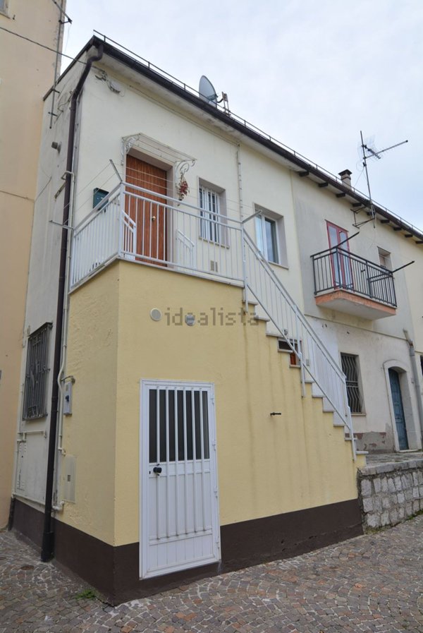 appartamento in vendita a Pescopagano