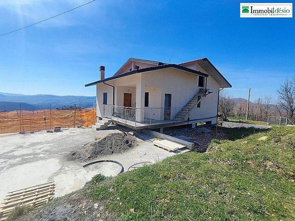 casa indipendente in vendita a Picerno