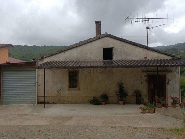 casa indipendente in vendita a Picerno