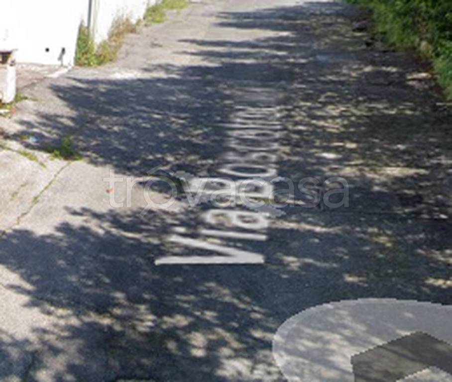 locale commerciale in vendita a Picerno