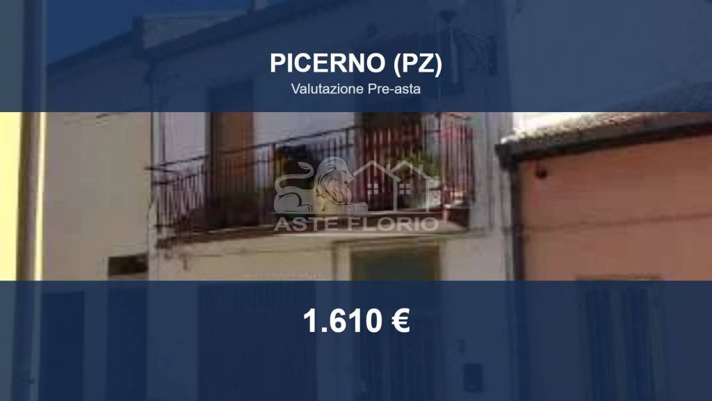 locale commerciale in vendita a Picerno