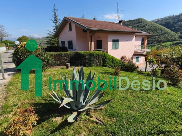 casa indipendente in vendita a Picerno