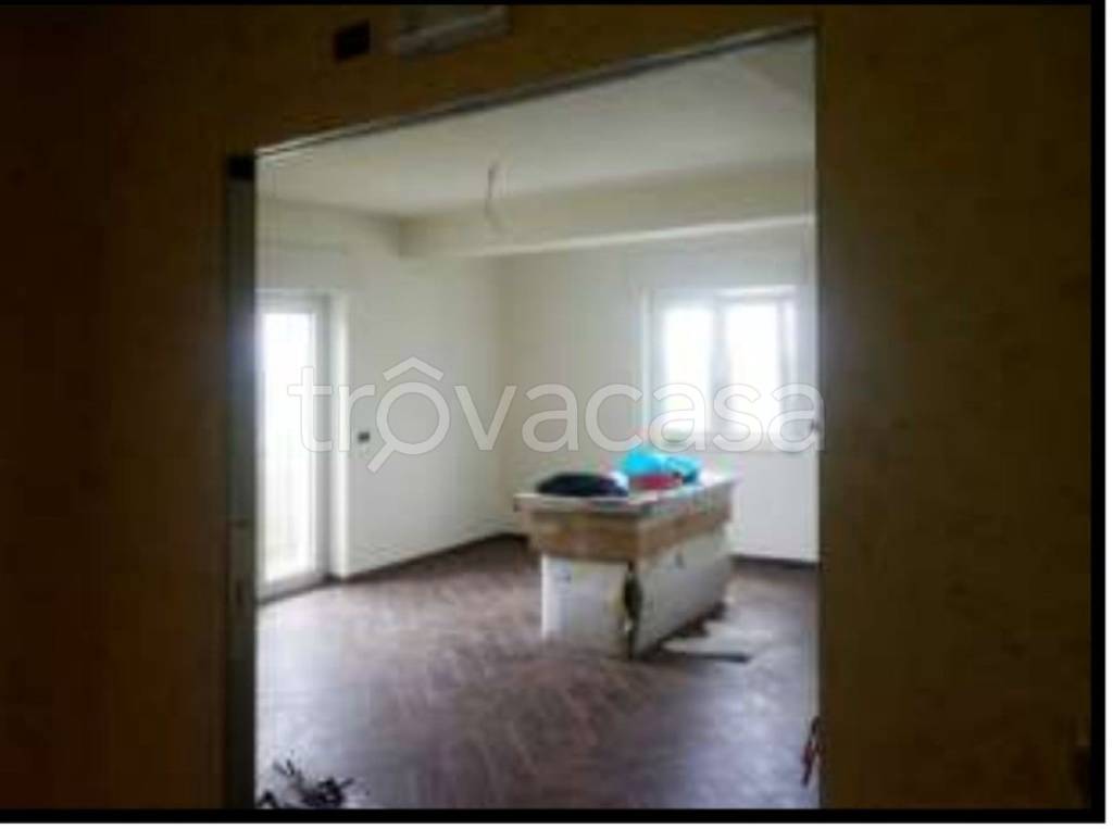 appartamento in vendita a Pietragalla