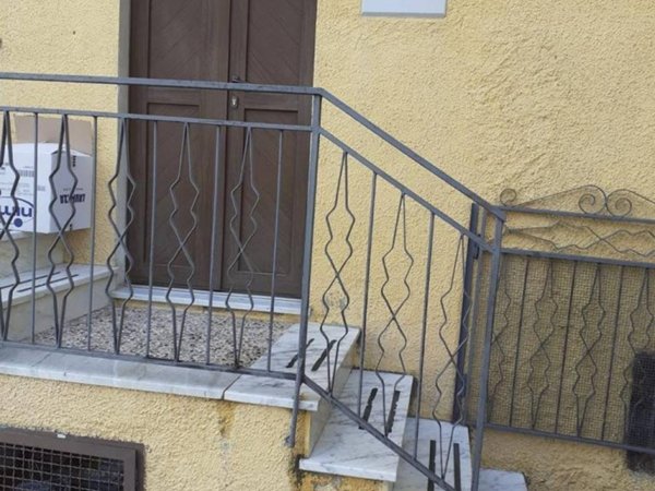 appartamento in vendita a Pietrapertosa