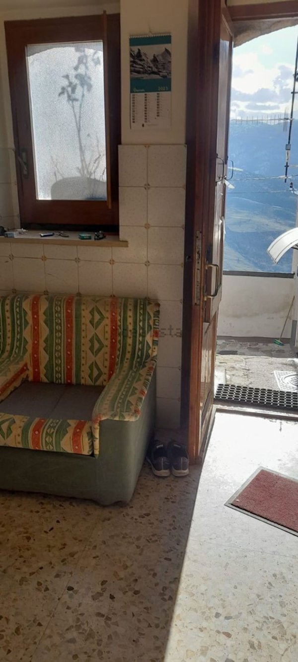 appartamento in vendita a Pietrapertosa