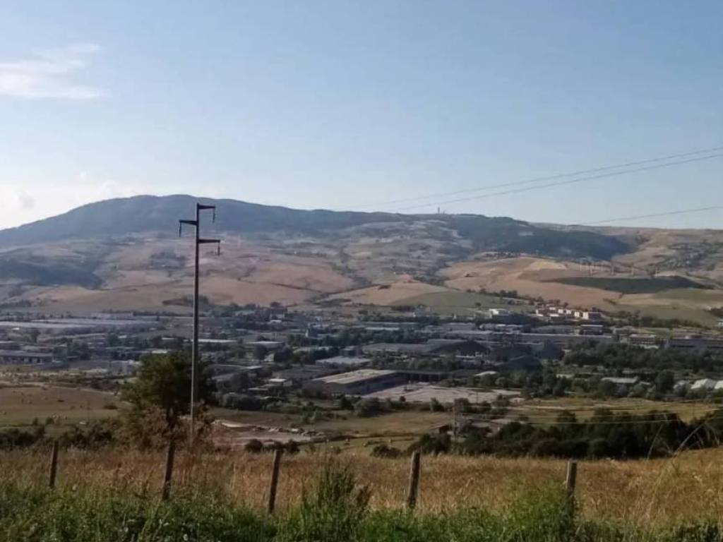 casa indipendente in vendita a Pignola