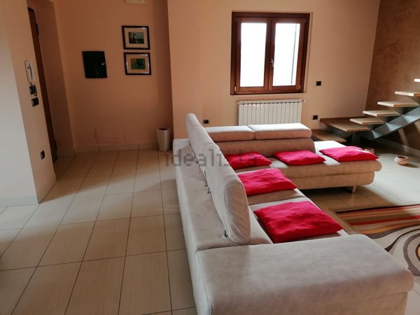 casa indipendente in vendita a Pignola