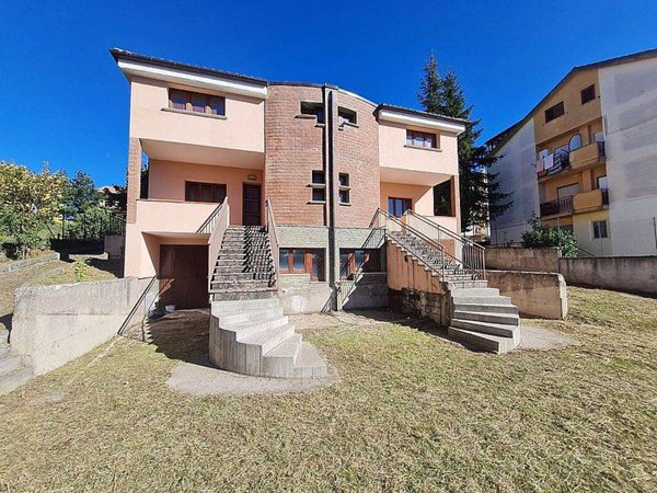 casa indipendente in vendita a Pignola