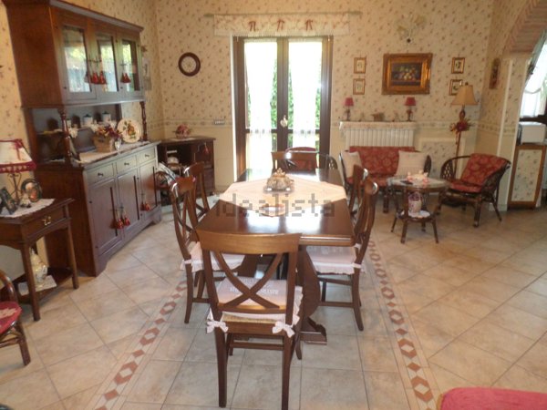 casa indipendente in vendita a Pignola