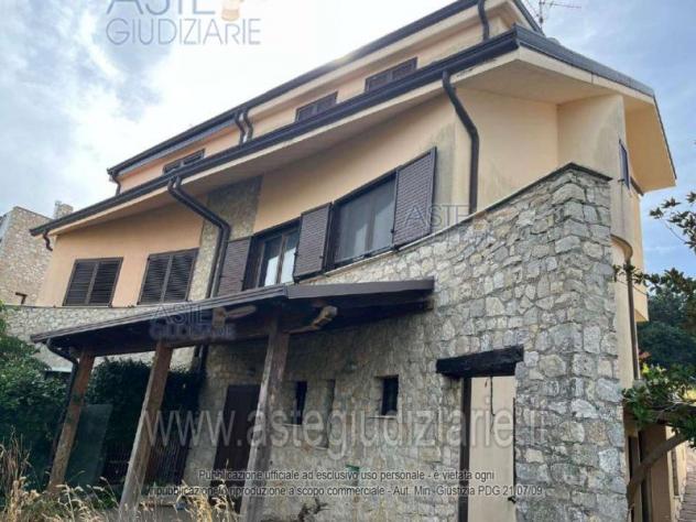 casa indipendente in vendita a Pignola