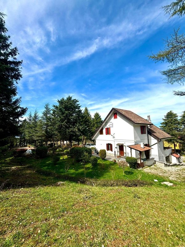 casa semindipendente in vendita a Pignola