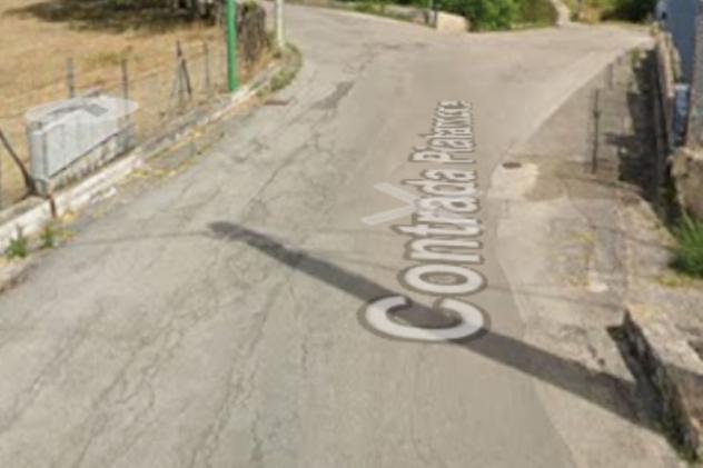 esavano in vendita a Pignola