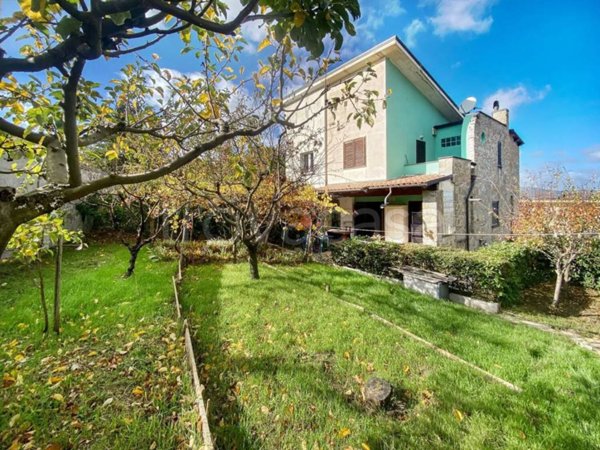 casa indipendente in vendita a Pignola