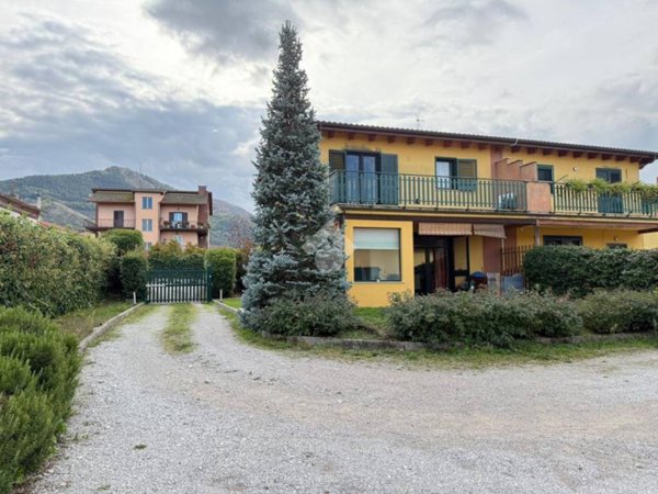 casa indipendente in vendita a Pignola in zona Pantano