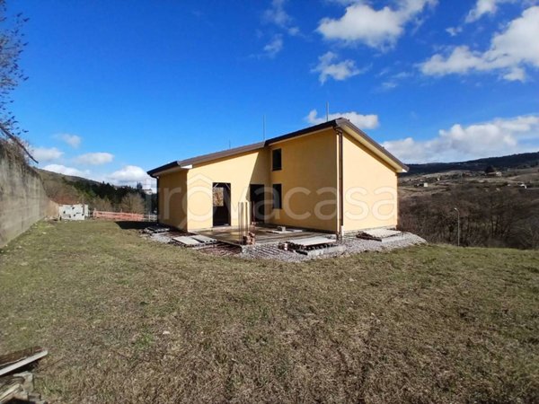 casa indipendente in vendita a Pignola