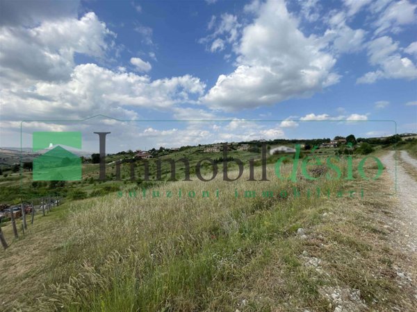 terreno agricolo in vendita a Pignola in zona Pantano